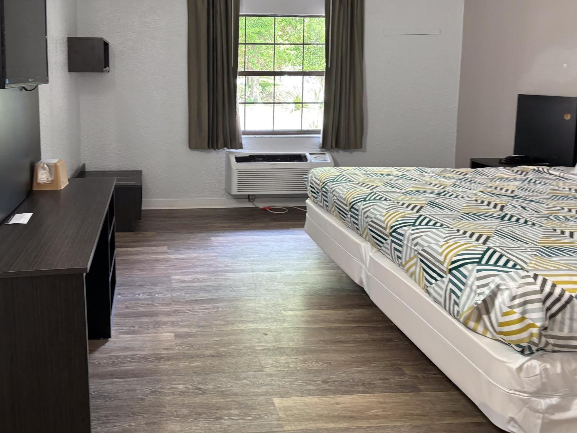 Motel 6 Tallahassee, Fl North Monroe Екстер'єр фото