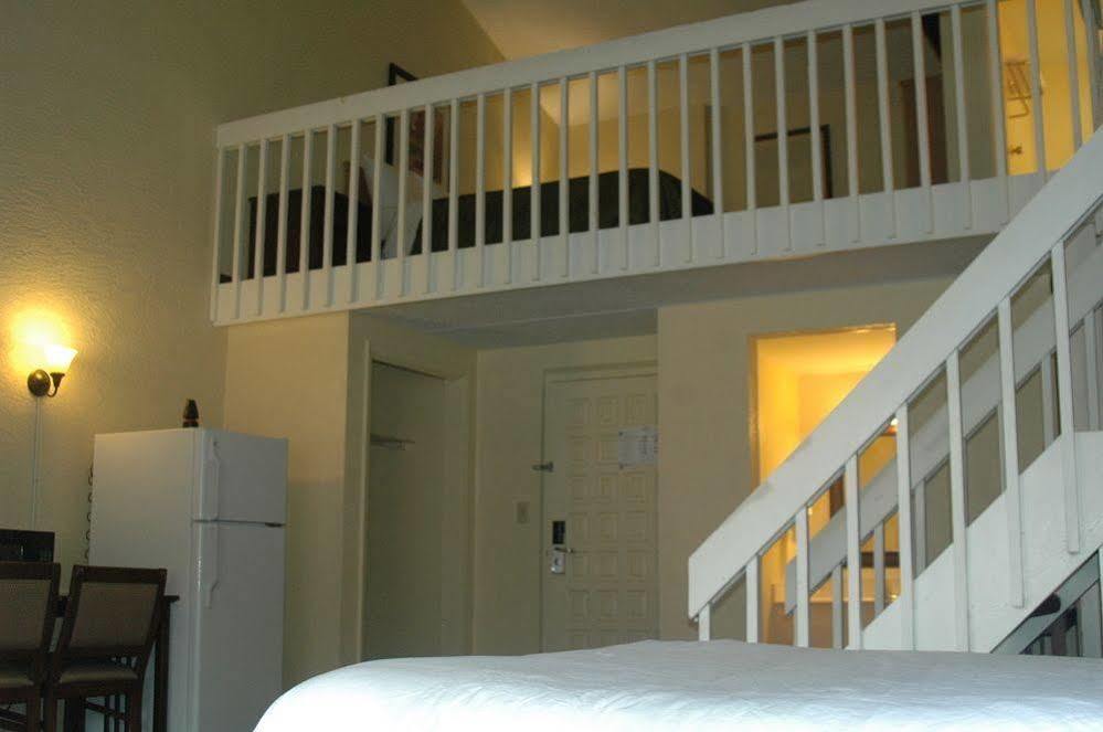Motel 6 Tallahassee, Fl North Monroe Екстер'єр фото