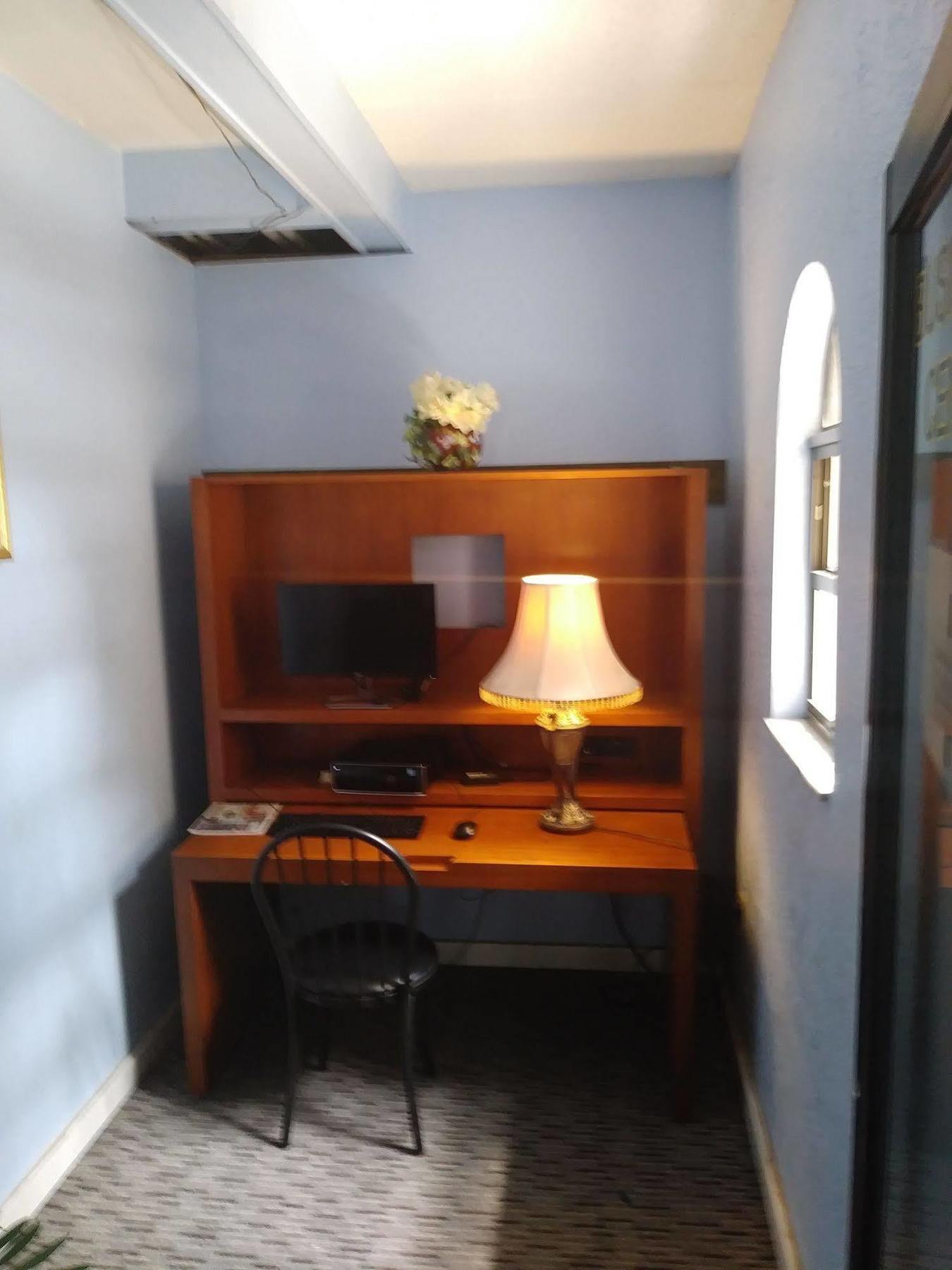 Motel 6 Tallahassee, Fl North Monroe Екстер'єр фото